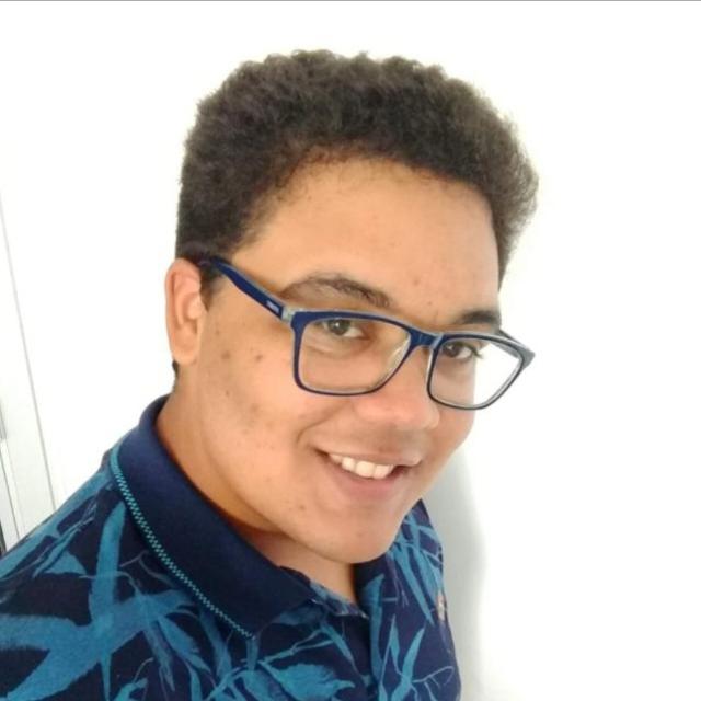 adriano arthur perfil